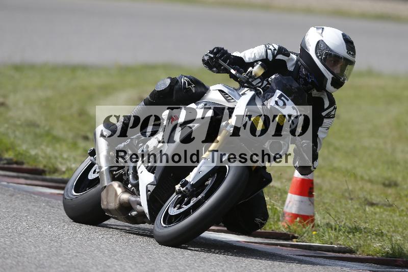 /23 07.06.2025 TZ Motorsport ADR/52